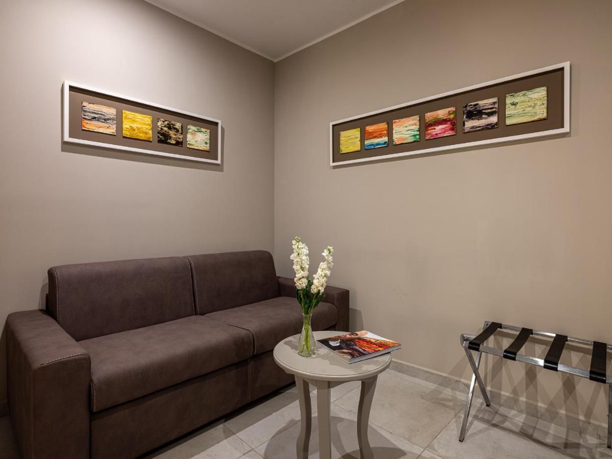 Residenza San Ferdinando 4*